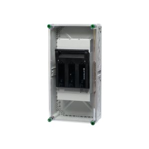 Ein Verteiler mit Lasttrennschalter aus Polycarbonat und einem transparenten Hintergrund dahinter.